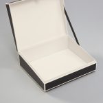 352575_Semikolon_201030_HL_Dokumentenbox_Black_47030_WEB