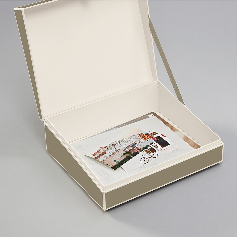 370087_SK_HL_Dokumentenbox_Fango_offen_gefuellt_Webshop