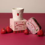 bis0810eu-paddywax-bistro-226g-strawberry-boxed-ceramic-candle-_1_