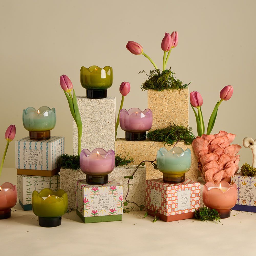 paddywax-tulip-glass-candle-wisteria_2